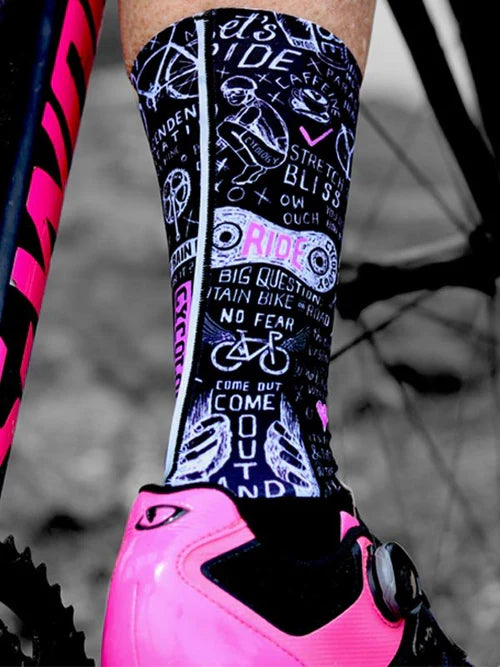 Bike Graffiti Aero Cycling Socks - One Size / Black