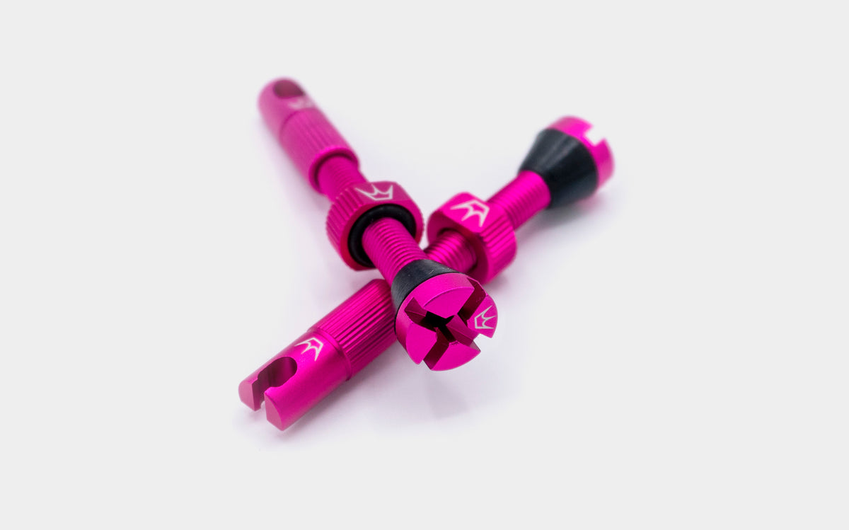 Peaty&#39;s (MK2) Tubeless Valves | Chris King