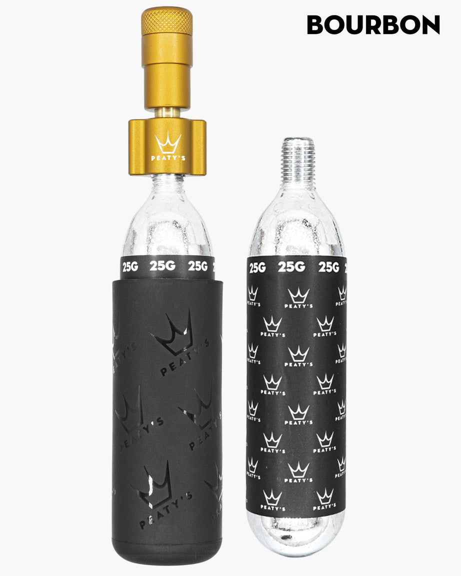 Peaty&#39;s Holeshot CO2 Tyre Inflator Kit | Chris King