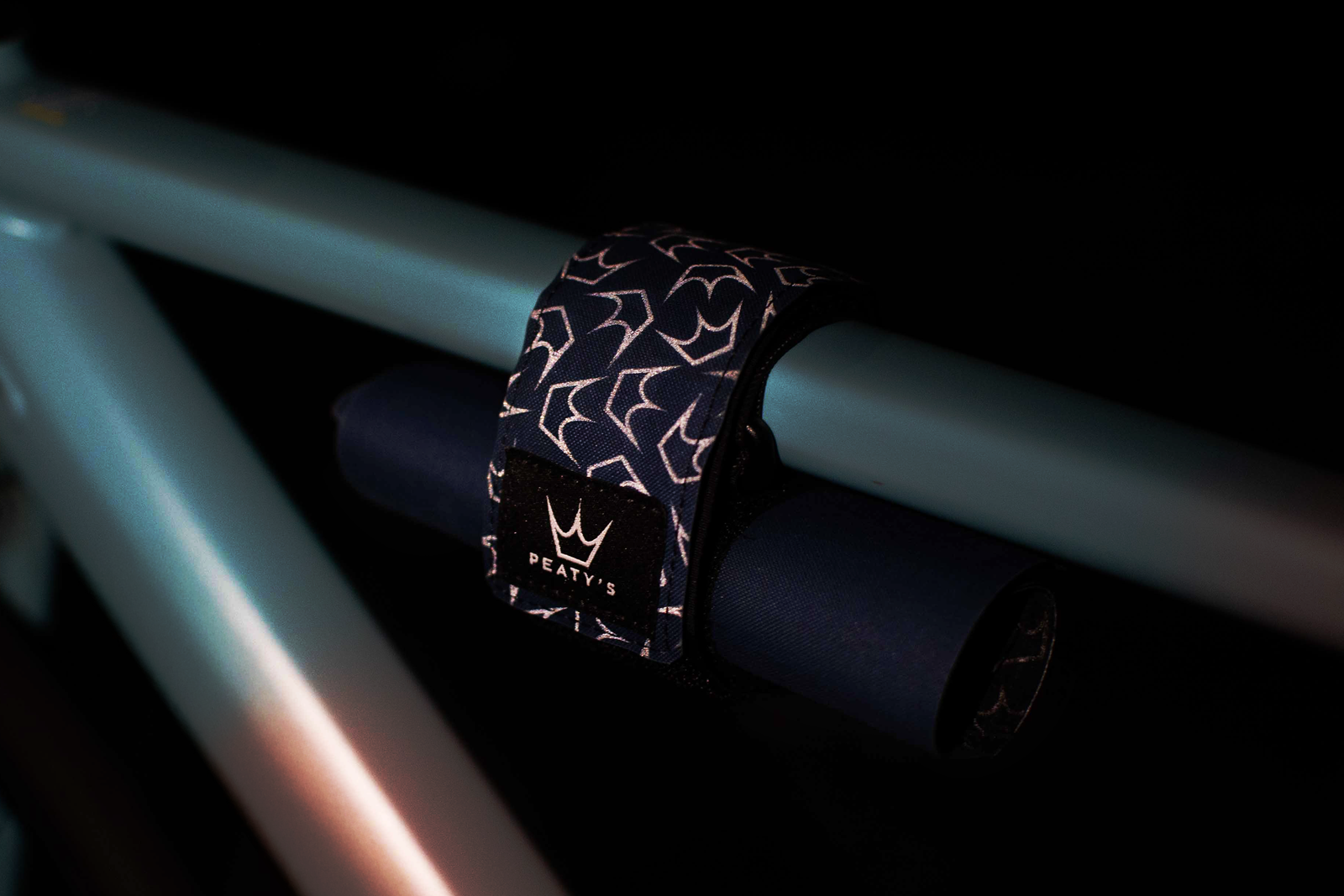 Peaty's Holdfast Trail Tool Wrap | Wrap It