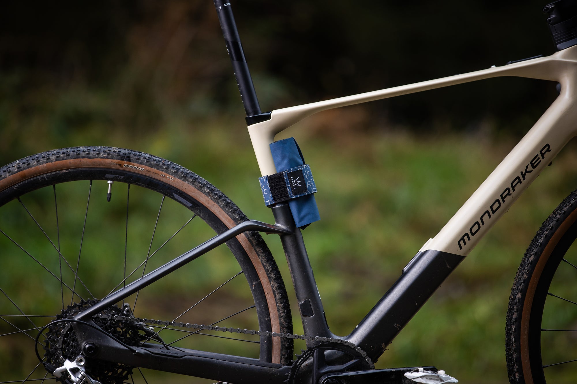 Peaty's Holdfast Trail Tool Wrap | Wrap It