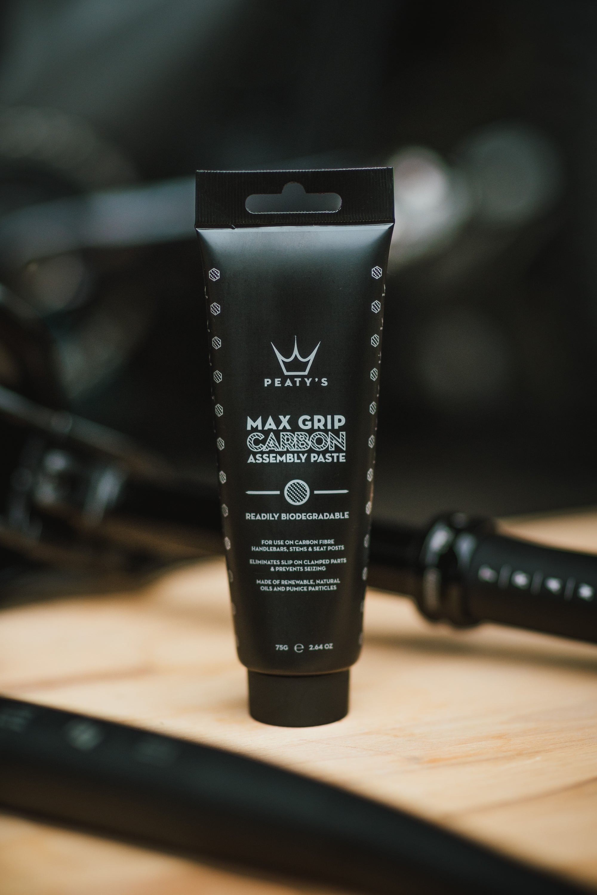 Max Grip Carbon Assembly Paste