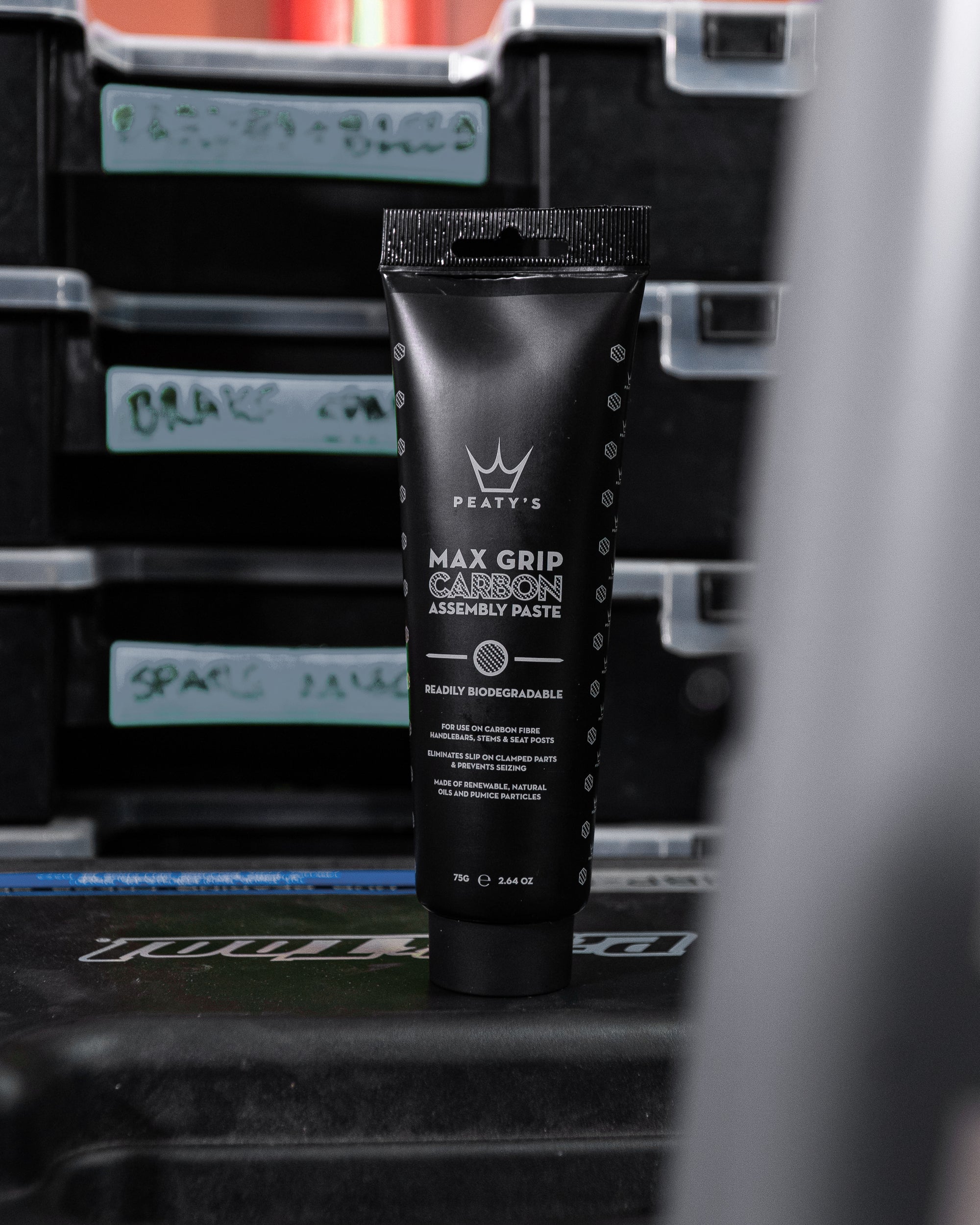 Max Grip Carbon Assembly Paste