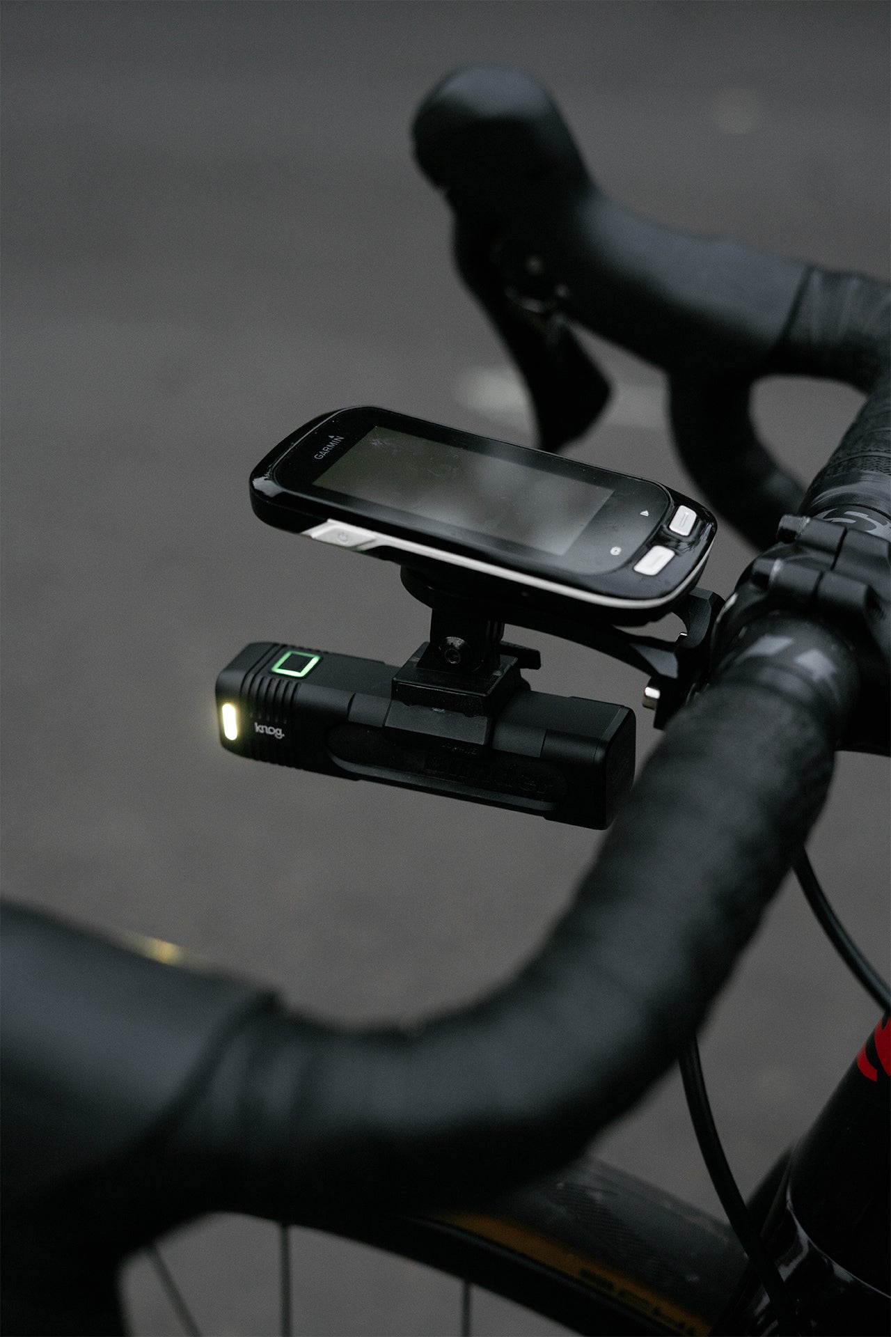 Blinder 900 Front Bike Light